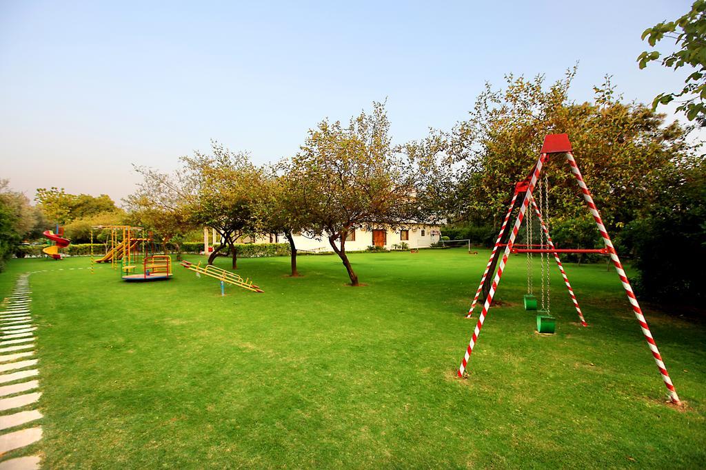 Gothda Mohbtabad The Awesome Farms & Resorts מראה חיצוני תמונה